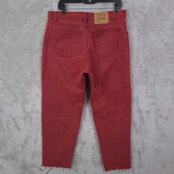 Vintage Levis 550 Mens Jeans 36x32 Red Relaxed Orange Tab 90s USA Undone Hem - Picture 1 of 12